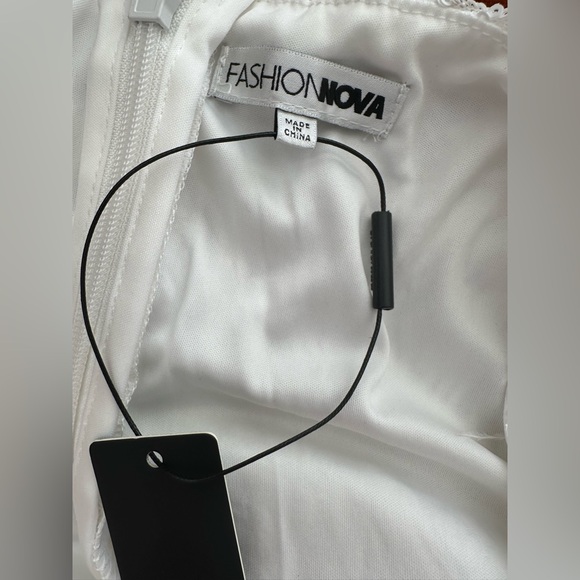 Fashion Nova NWT The Most Elegant Sequin Stretch Feather Sleeveless Maxi Dress S - Picture 12 of 15